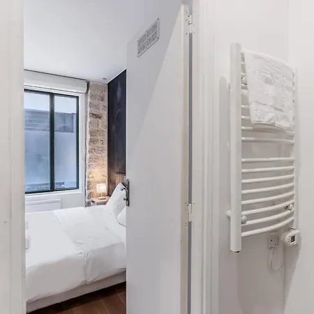 Beautiful Cozy 2p - 12th شقة باريس